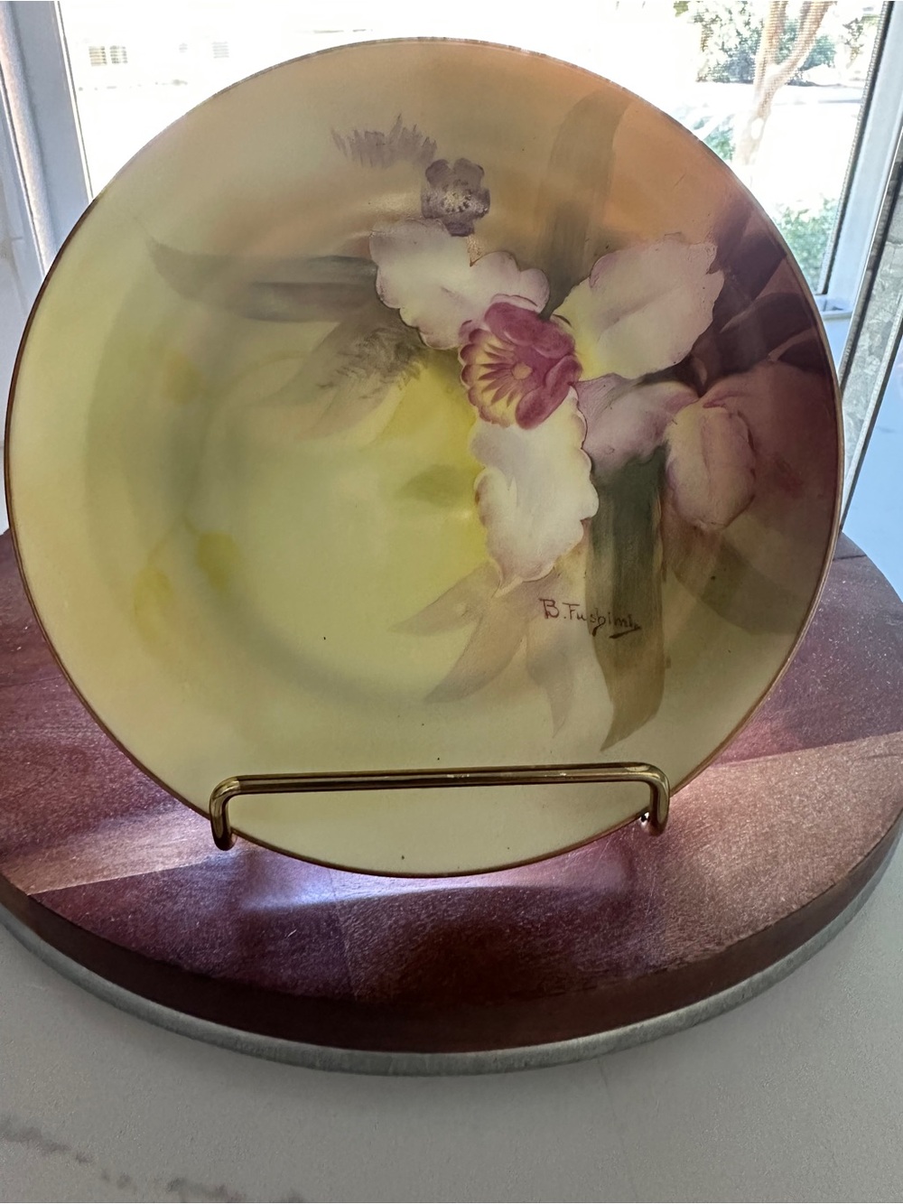 Vintage Hand-Painted Noritake Orchid Cabinet Plate. Signed Artist